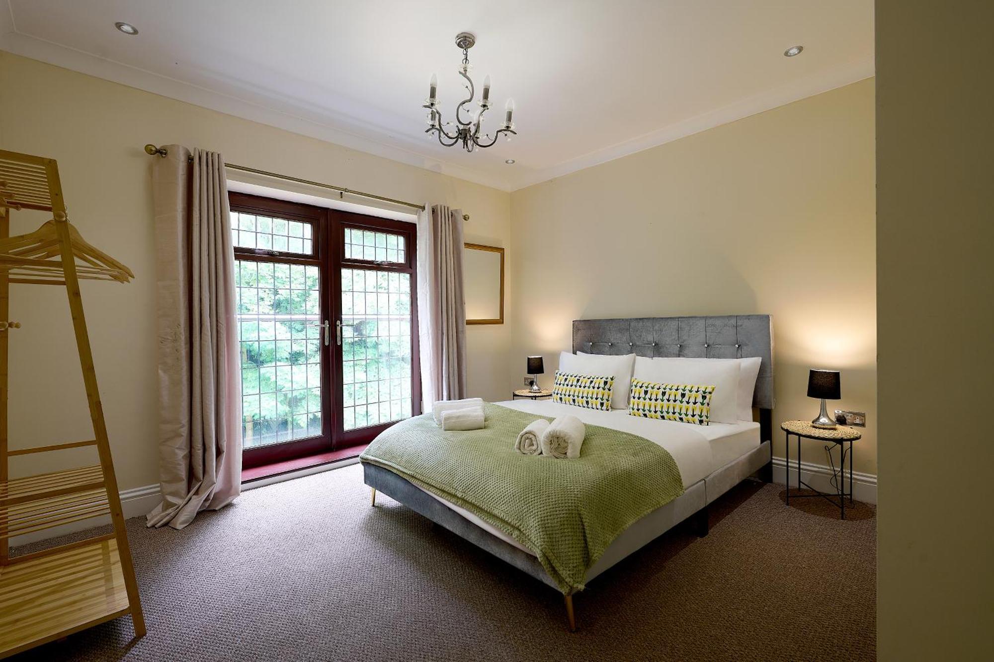 Spacious Home For Large Families And Contractors Wolverhampton Exteriér fotografie