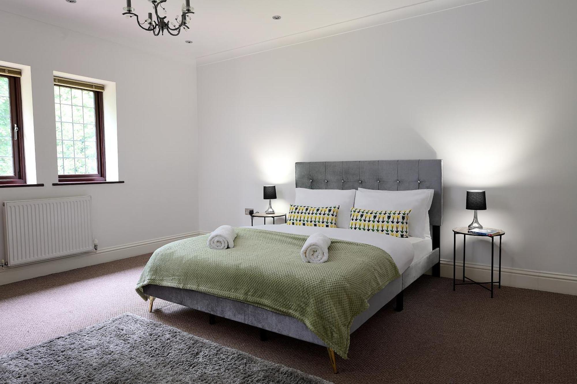 Spacious Home For Large Families And Contractors Wolverhampton Exteriér fotografie