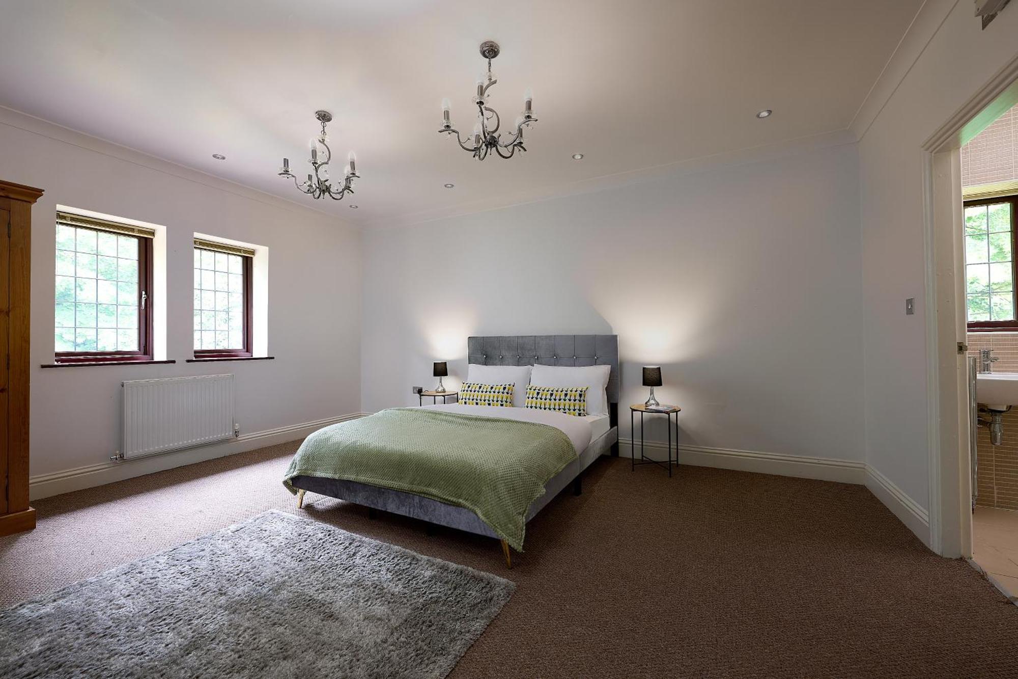 Spacious Home For Large Families And Contractors Wolverhampton Exteriér fotografie