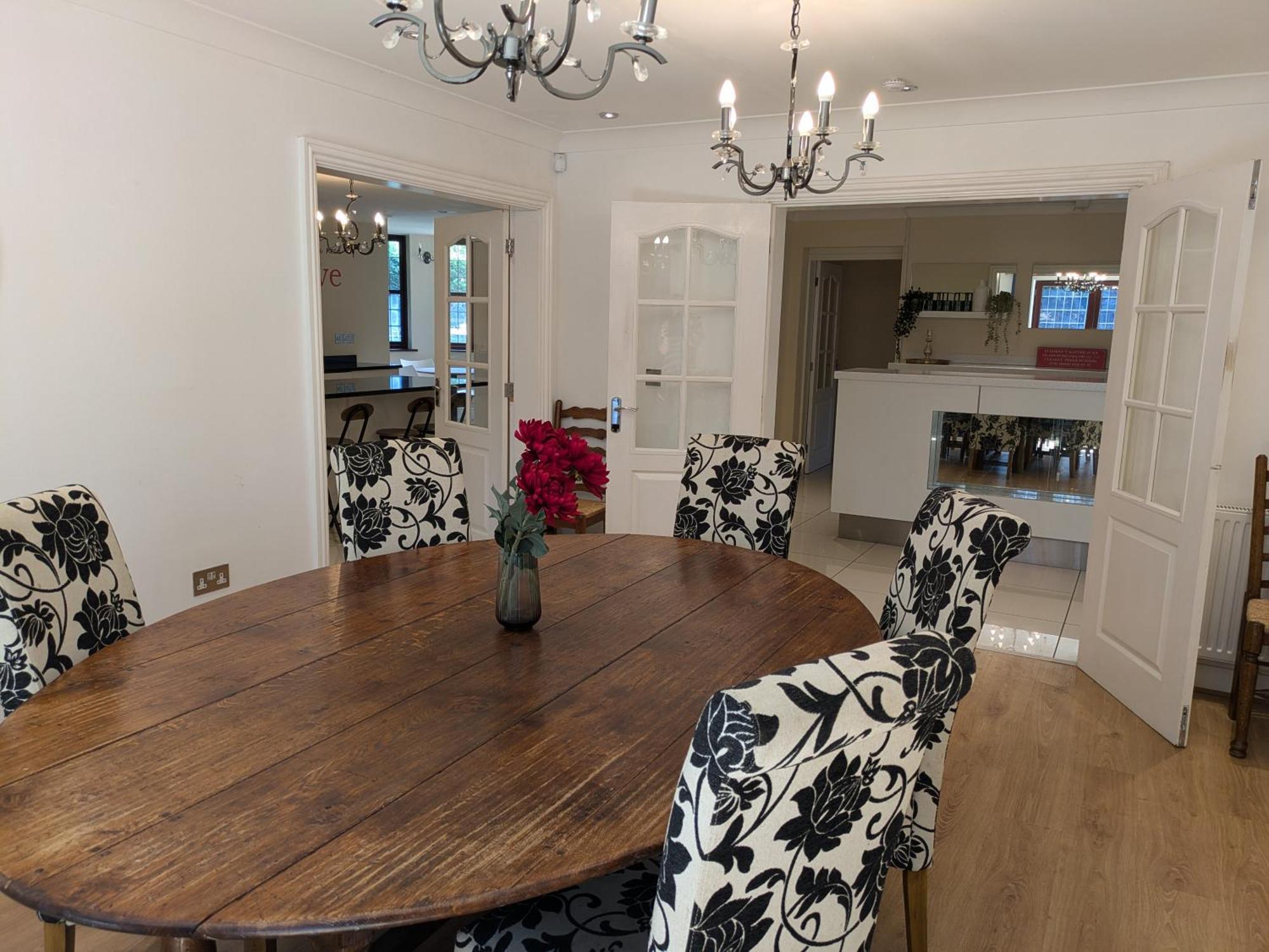 Spacious Home For Large Families And Contractors Wolverhampton Exteriér fotografie