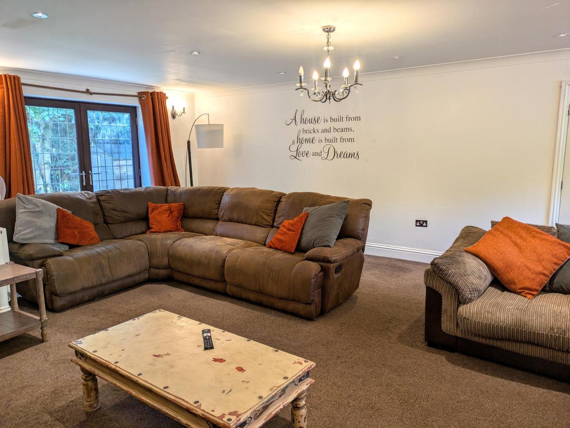 Spacious Home For Large Families And Contractors Wolverhampton Exteriér fotografie